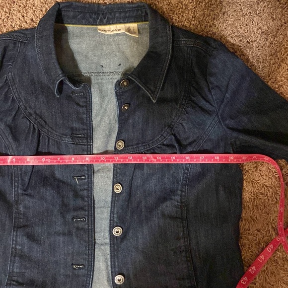 DKNY JEAN JACKET Pre 💕 Loved - Picture 3 of 8